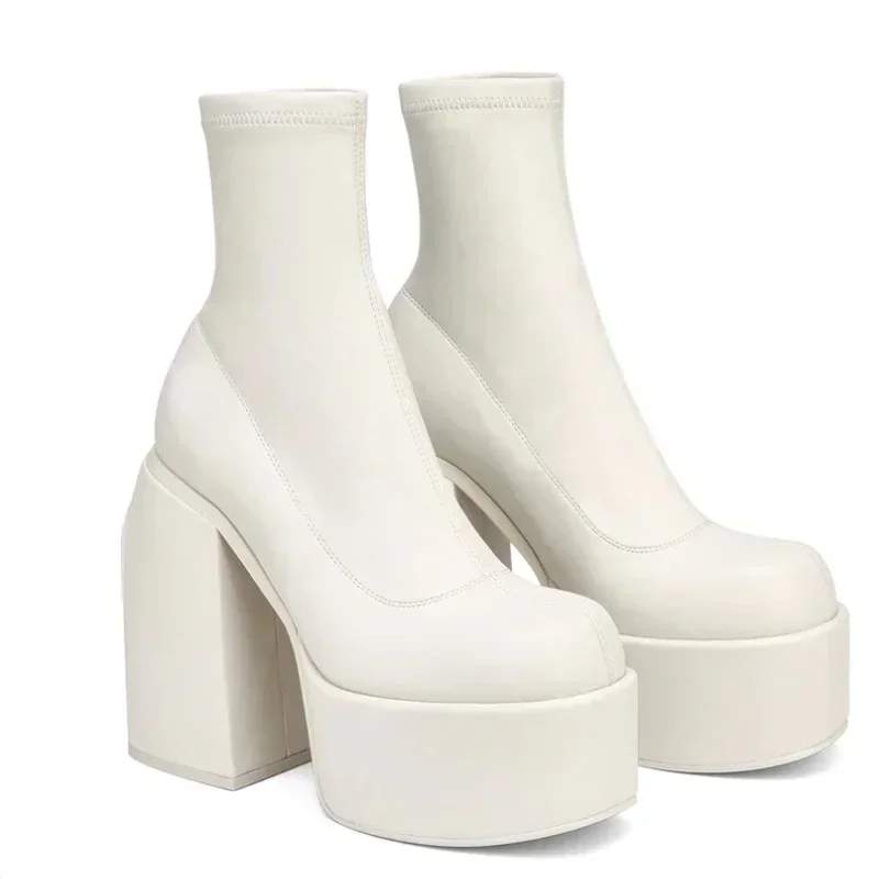 Stivaletti firmati per donna P - Chelsea Boots Suede recensione e prezzo