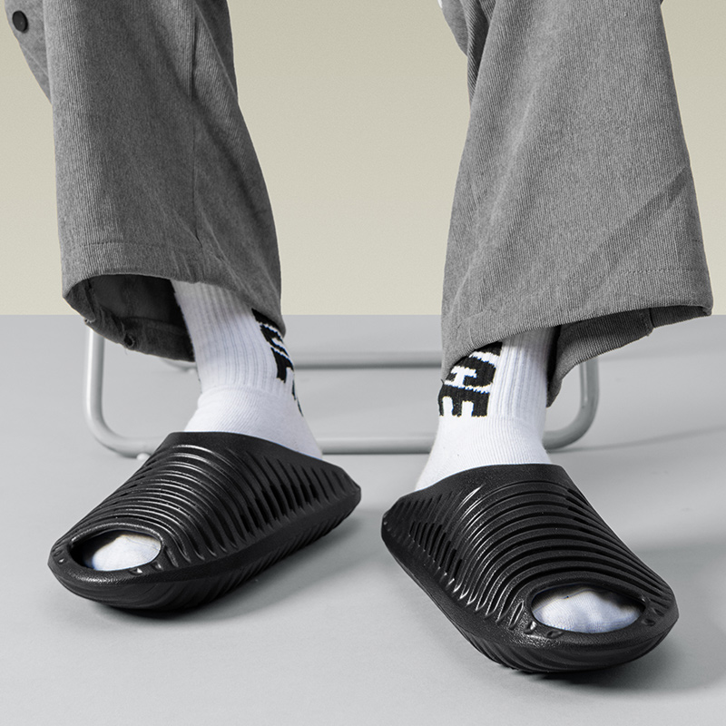 Pantofole da uomo per esterni  - Men Shoes Branded recensione e prezzo